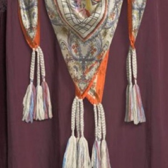 Johnny was TRIBUTE SCARF🧡 - Picture 5 of 7